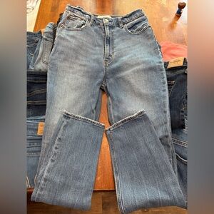 Abercrombie 90s Slim Straight Ultra High Rise 2R